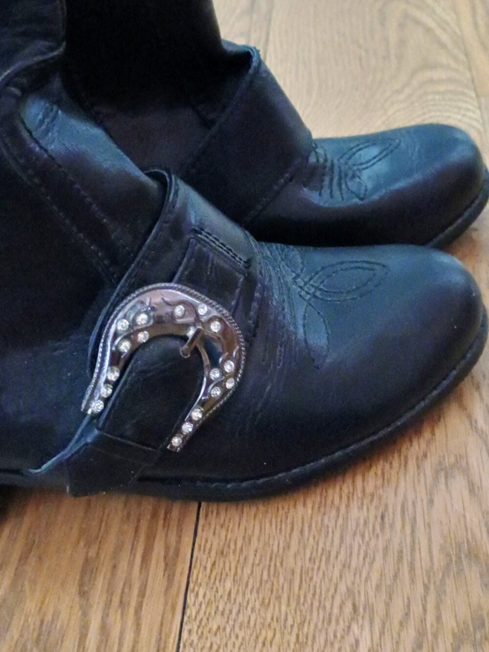 Black Roper Boots with Rhinestone Buckles - Picture 7 of 9